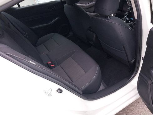Used 2024 Nissan Altima 2.5 SV w/ SV Premium Package AWD/4WD image 16