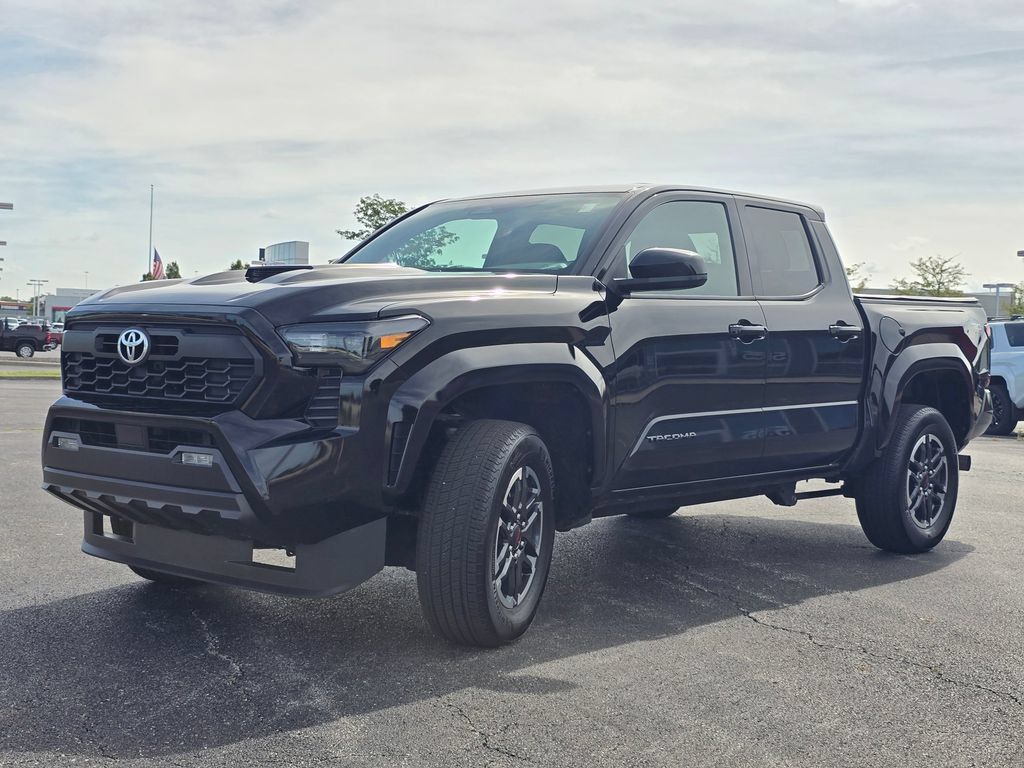 Certified 2025 Toyota Tacoma TRD Sport AWD/4WD image 12