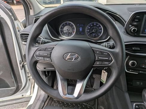 Used 2019 Hyundai Santa Fe SE AWD/4WD image 9