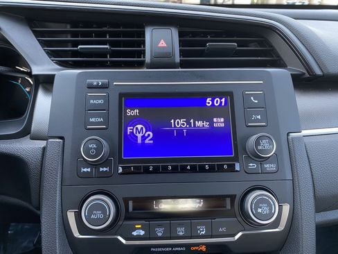 Used 2019 Honda Civic LX image 3