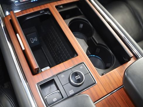 Used 2024 Lincoln Navigator Reserve AWD/4WD image 33