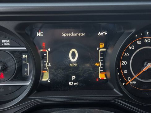 New 2026 Jeep Gladiator Mojave AWD/4WD image 17