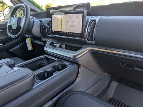 New 2025 Ford Expedition Tremor image 37