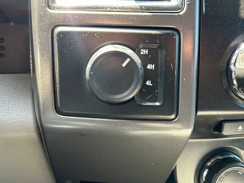 Used 2017 Ford F150 XLT AWD/4WD image 15