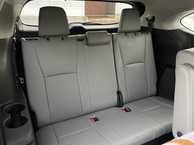 Used 2022 Toyota Highlander Bronze Edition AWD/4WD image 22