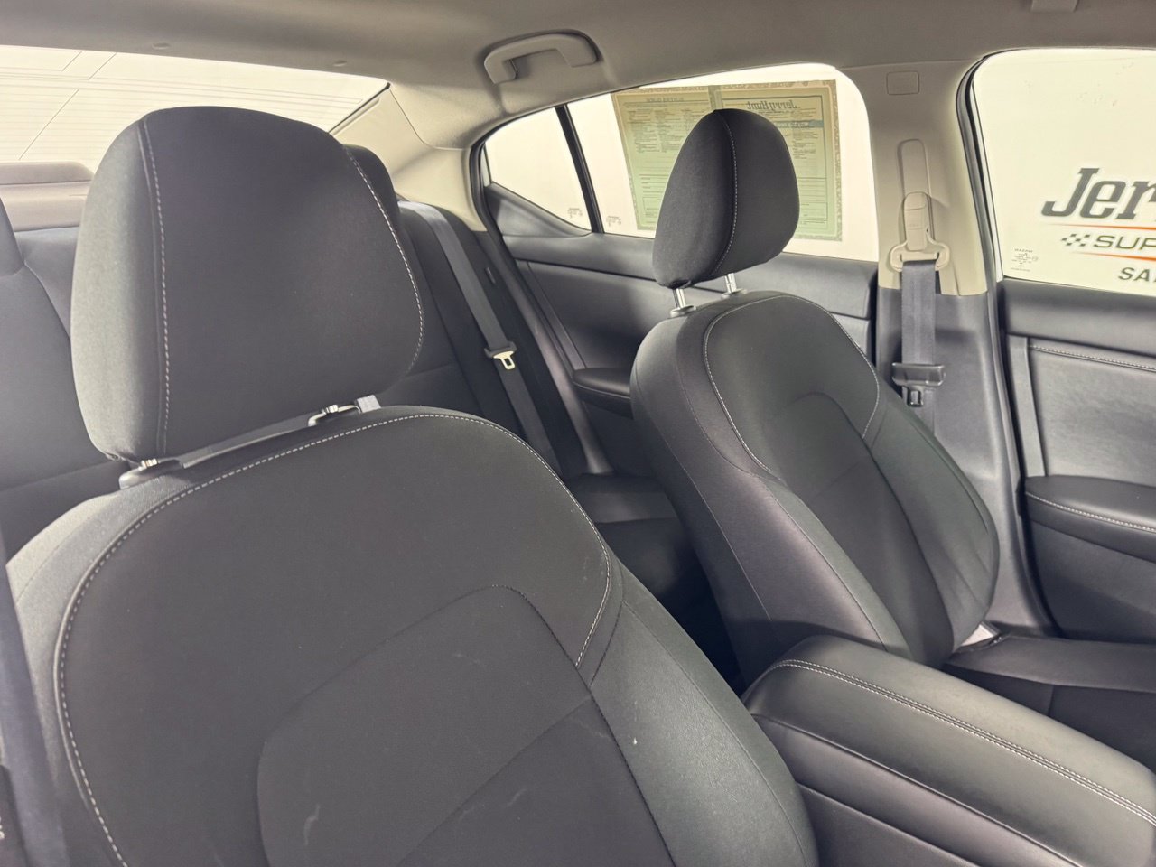Used 2025 Nissan Sentra S FWD image 32