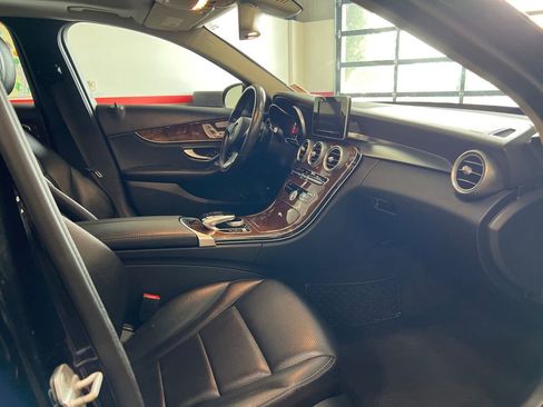 Used 2015 Mercedes-Benz C 300 4MATIC Sedan image 88