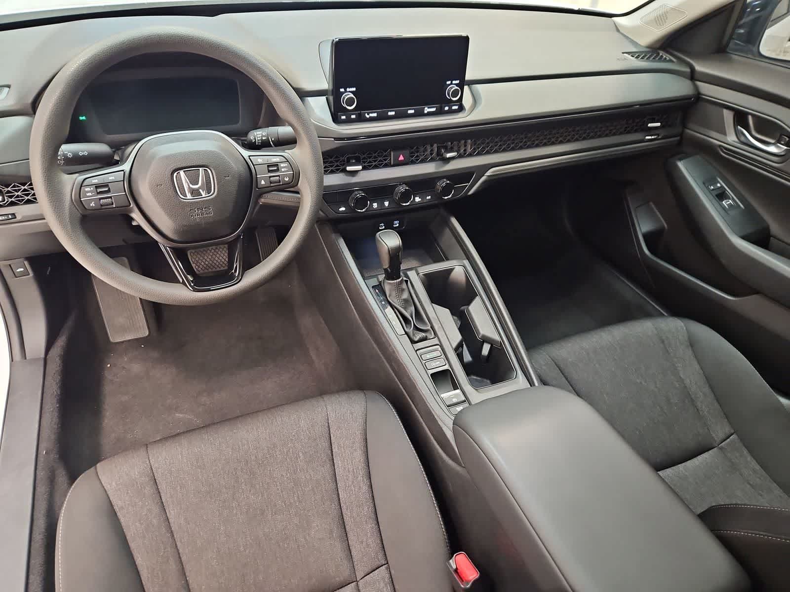 Certified 2025 Honda Accord SE image 19