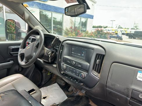 Used 2016 Chevrolet Silverado 3500 W/T RWD image 11