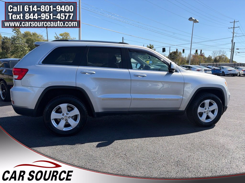 Used 2013 Jeep Grand Cherokee Laredo AWD/4WD image 4