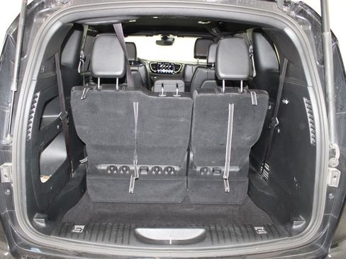 Used 2025 Chrysler Pacifica Select FWD image 13