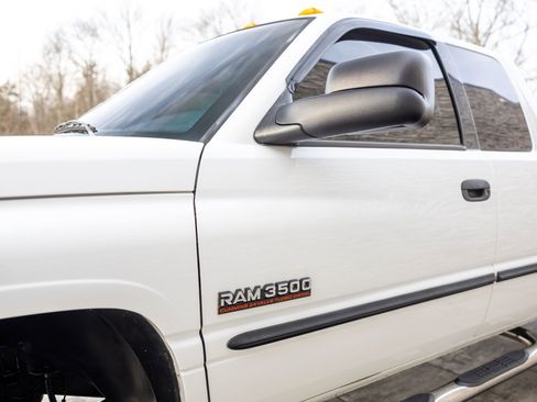 Used 1999 Dodge Ram 3500 Truck 4dr Quad Cab 155 WB DRW 4WD image 29