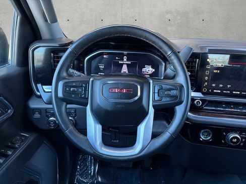 Used 2024 GMC Sierra 1500 SLT AWD/4WD image 21