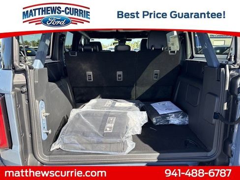 New 2025 Ford Bronco Badlands image 13