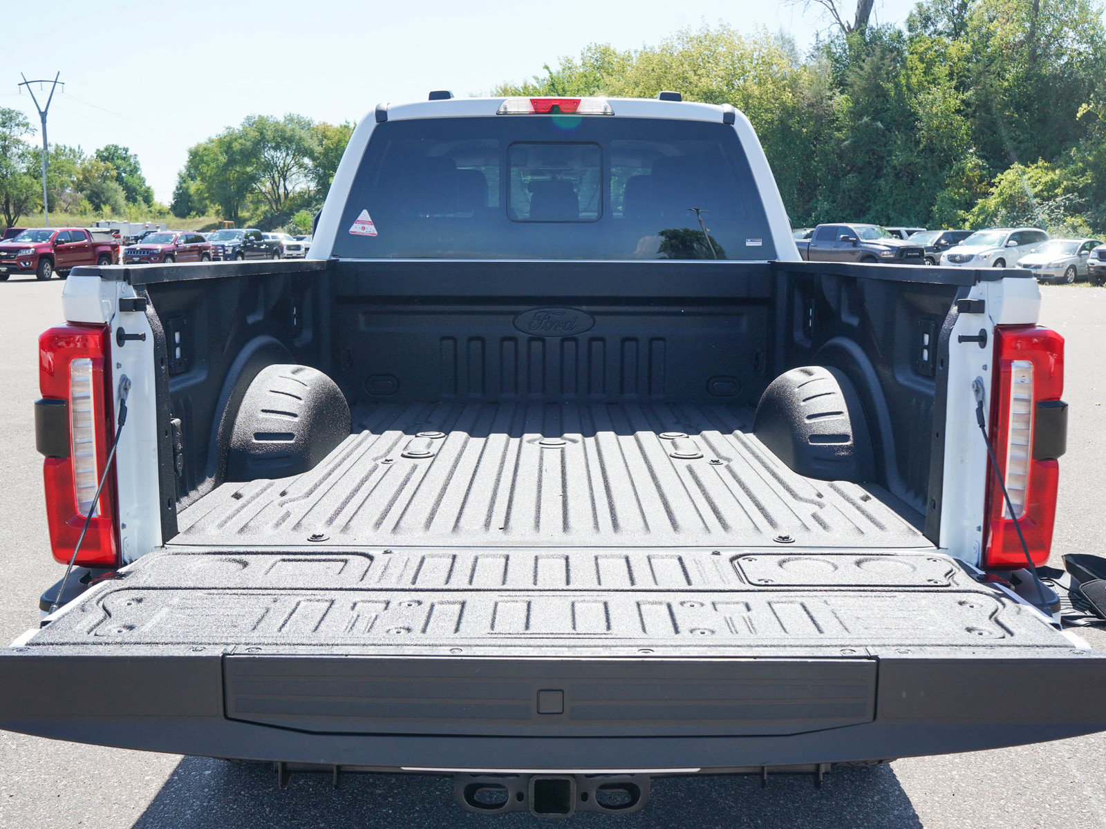 Used 2025 Ford F350 Lariat w/ Lariat Ultimate Package AWD/4WD image 16