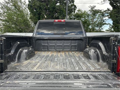 Used 2024 RAM 2500 Laramie w/ Safety Group AWD/4WD image 33