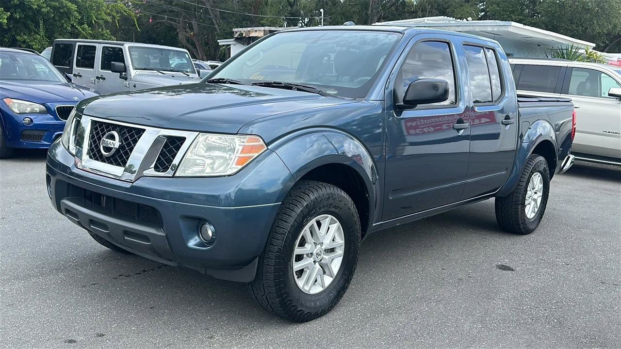 Used 2014 Nissan Frontier SV w/ SV Value Truck Package AWD/4WD image 5