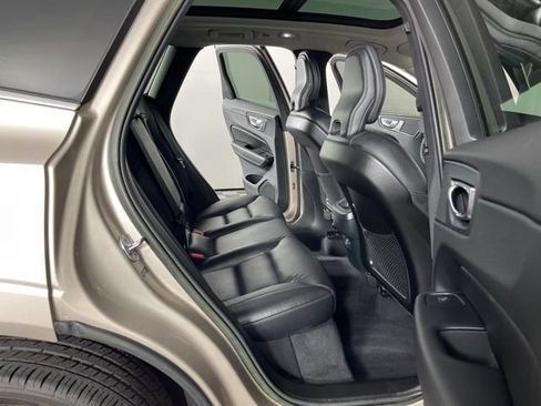 Used 2023 Volvo XC60 B5 Plus w/ Protection Package Premier FWD image 46