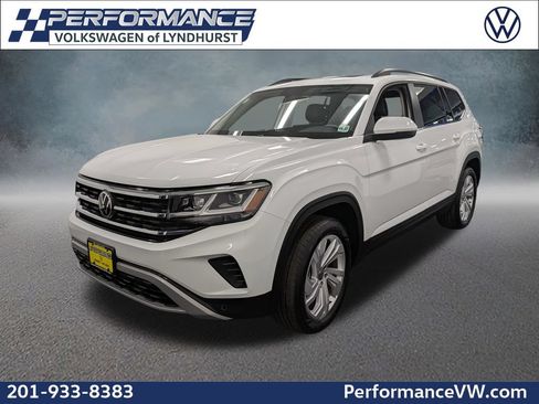 Used 2023 Volkswagen Atlas SE AWD/4WD image 1