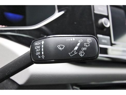Certified 2024 Volkswagen Taos S AWD/4WD image 18