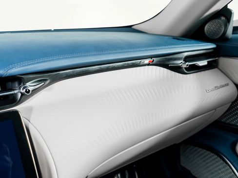 Used 2024 Maserati GranTurismo Folgore image 38