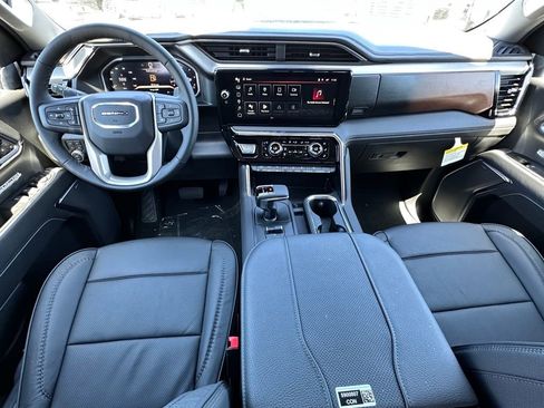 New 2026 GMC Sierra 1500 Denali w/ Denali Reserve Package AWD/4WD image 25
