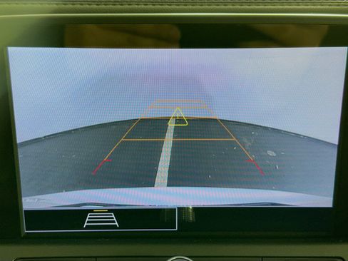 Used 2022 Chevrolet Blazer LT image 23