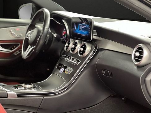Used 2019 Mercedes-Benz C 300 4MATIC Sedan image 21