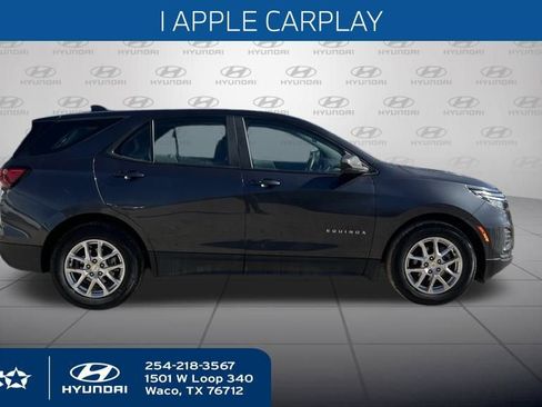 Used 2022 Chevrolet Equinox LS image 6