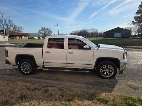 Used 2018 GMC Sierra 1500 SLT w/ SLT Premium Package image 7