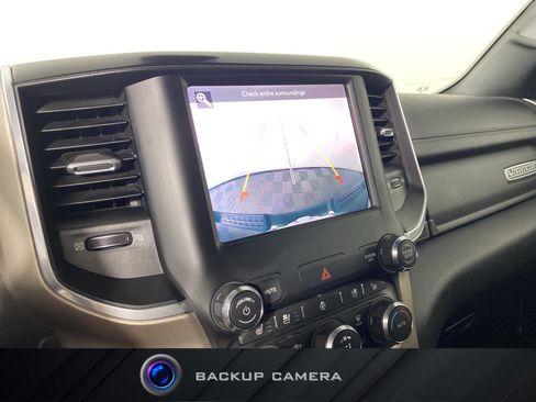 Used 2019 RAM 1500 Laramie w/ Sport Appearance Package AWD/4WD image 3