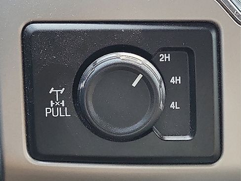 Used 2022 Ford F250 Lariat w/ Lariat Ultimate Package AWD/4WD image 16