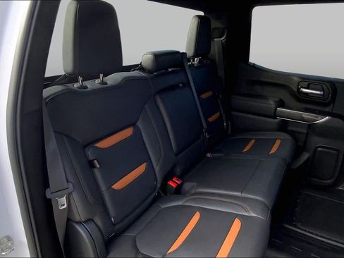 Used 2021 GMC Sierra 1500 AT4 AWD/4WD image 19