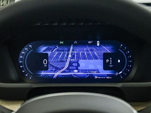 New 2026 Volvo XC90 B6 Plus w/ Protection Package Premier AWD/4WD image 23