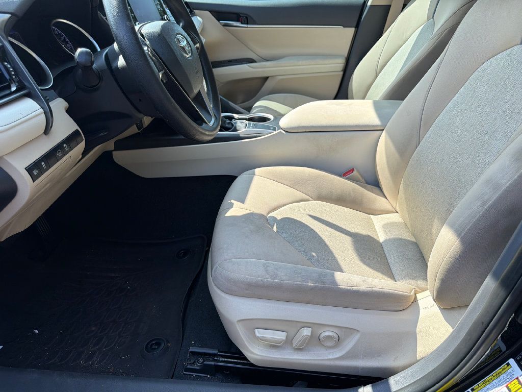 Used 2024 Toyota Camry LE FWD image 11