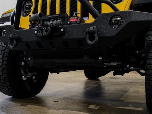 Used 2019 Jeep Wrangler Unlimited Rubicon w/ LED Lighting Group image 22