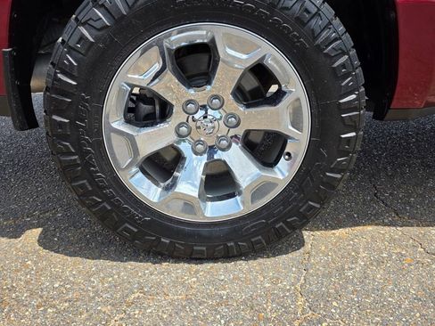 Used 2019 RAM 1500 Big Horn AWD/4WD image 12