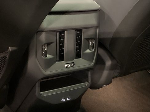 Used 2026 BMW X3 xDrive30 w/ Premium Package image 30