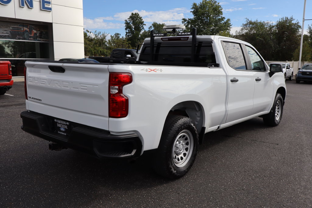 Used 2023 Chevrolet Silverado 1500 W/T w/ WT Value Package AWD/4WD image 3
