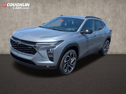 New 2026 Chevrolet Trax RS w/ Driver Confidence Package FWD image 3