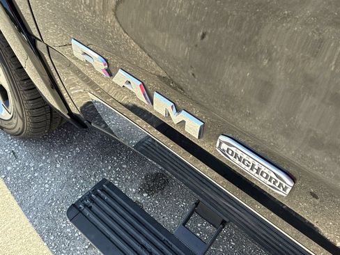 Used 2019 RAM 1500 Limited RWD image 33