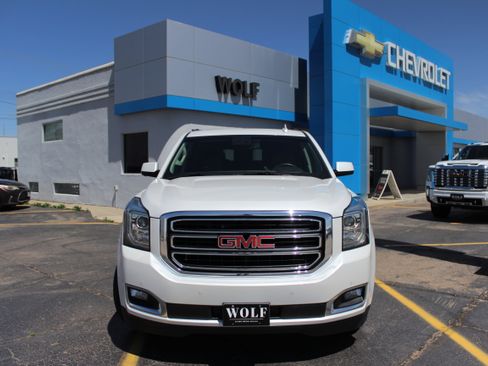 Used 2018 GMC Yukon SLT w/ Open Road Package AWD/4WD image 2