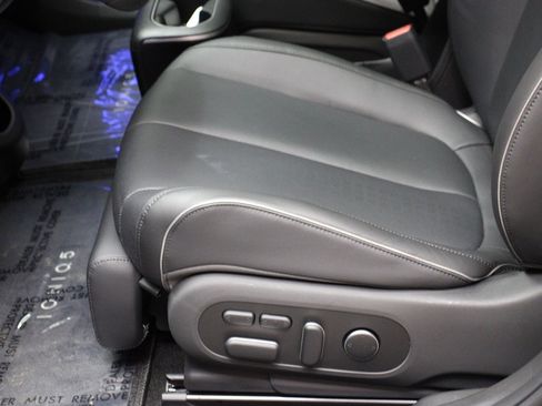 Used 2024 Hyundai Ioniq 5 Limited image 42