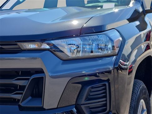 New 2026 Chevrolet Colorado LT image 7