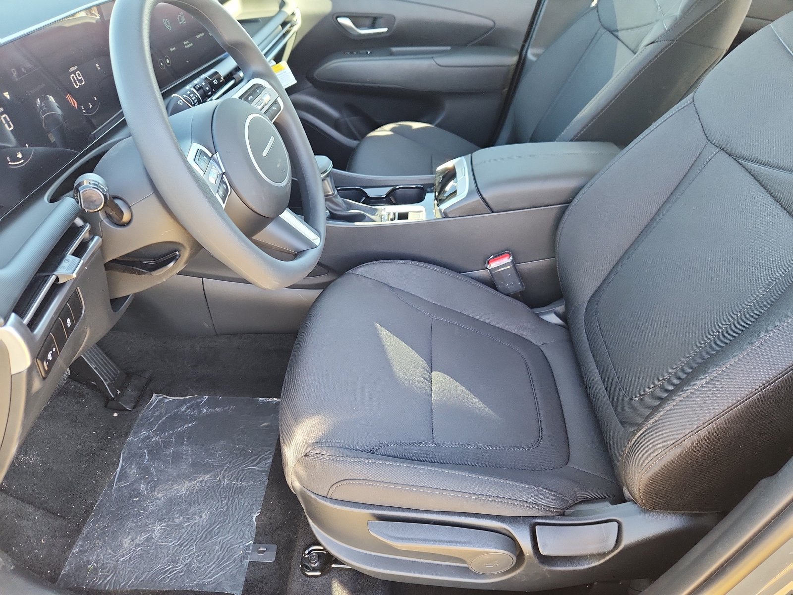 Certified 2026 Hyundai Tucson SE AWD/4WD image 7