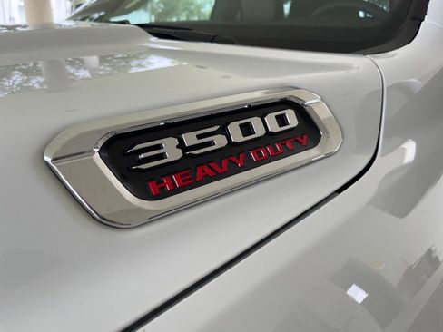 New 2023 RAM 3500 Limited image 13