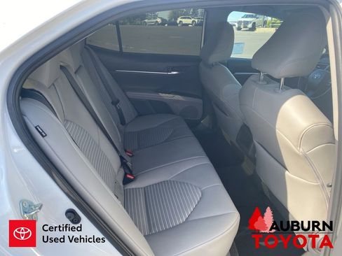 Certified 2021 Toyota Camry SE w/ Blackout Package (TMS) FWD image 15