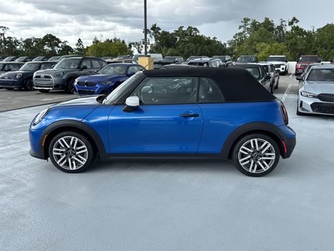 New 2026 MINI Cooper Convertible FWD image 4
