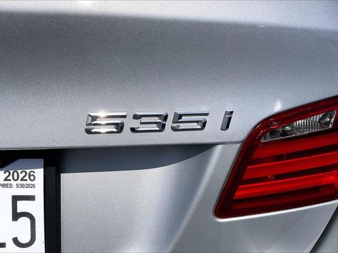 Used 2013 BMW 535i Sedan RWD image 8