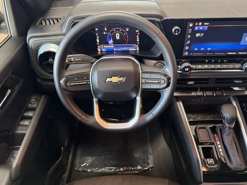 Used 2023 Chevrolet Colorado LT w/ LT Convenience Package RWD image 15